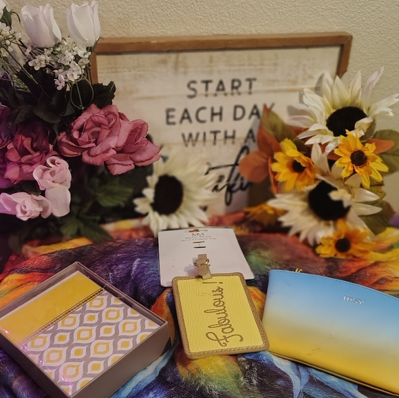 Yellow 📐 Set - Picture 2 of 8